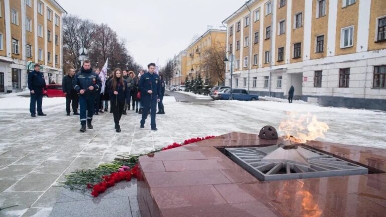 23 февраля — День защитника Отечества