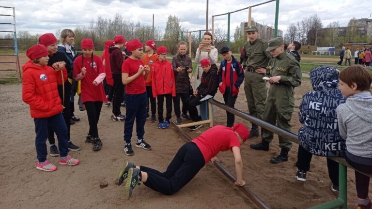 Военно-патриотическая игра «Зарница»