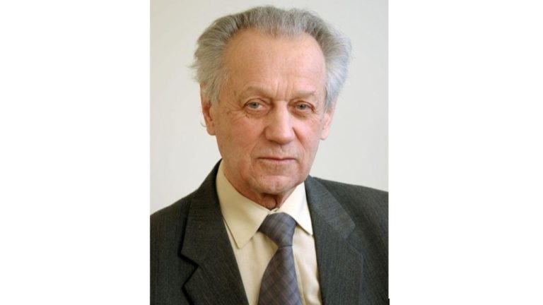 Скончался почётный профессор Вятского ГАТУ Маругин Владислав Алексеевич