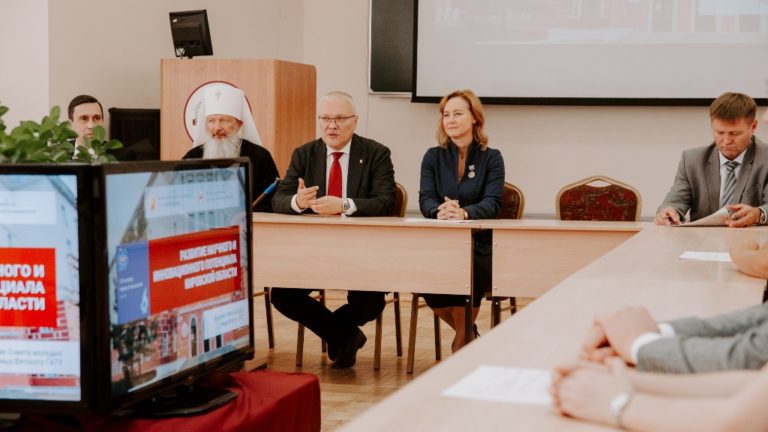 Совет молодых учёных Вятского ГАТУ обсудил проекты инновационного развития Кировской области