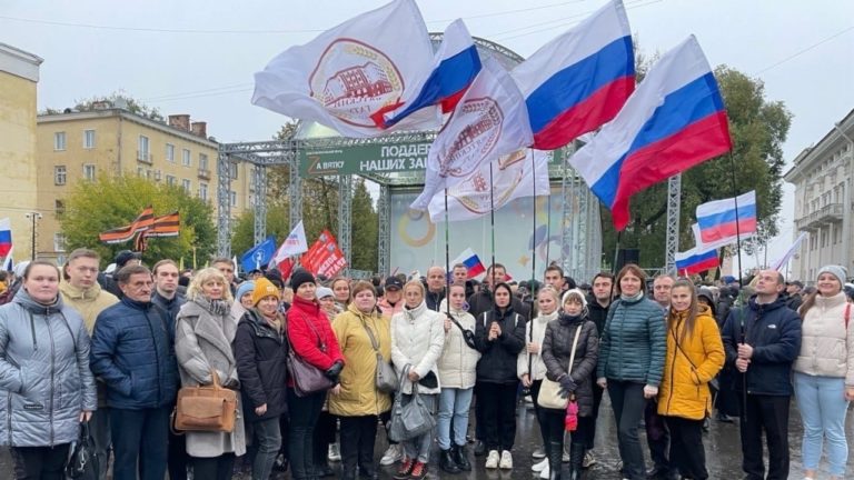 Вятский ГАТУ принял участие в митинге-концерте «Мы вместе»