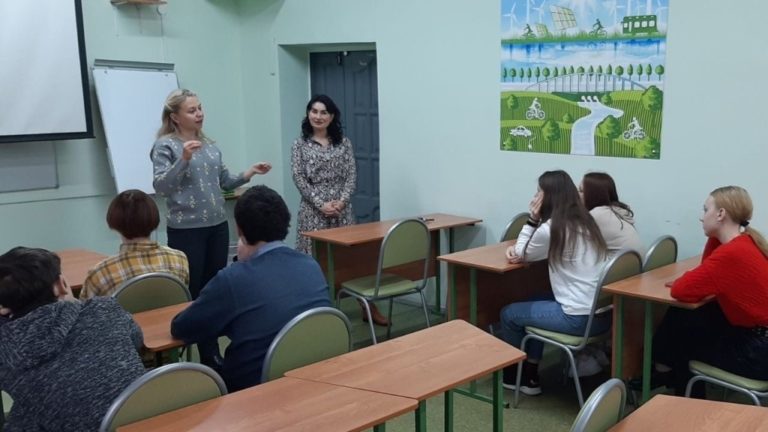 Экономический факультет Вятского ГАТУ принимает гостей 