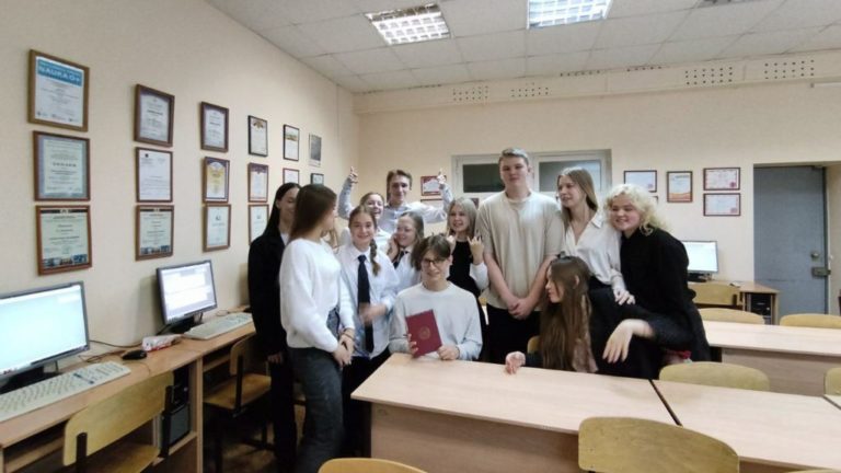 Cтаршеклассники из 51 школы г. Кирова посетили Вятский ГАТУ