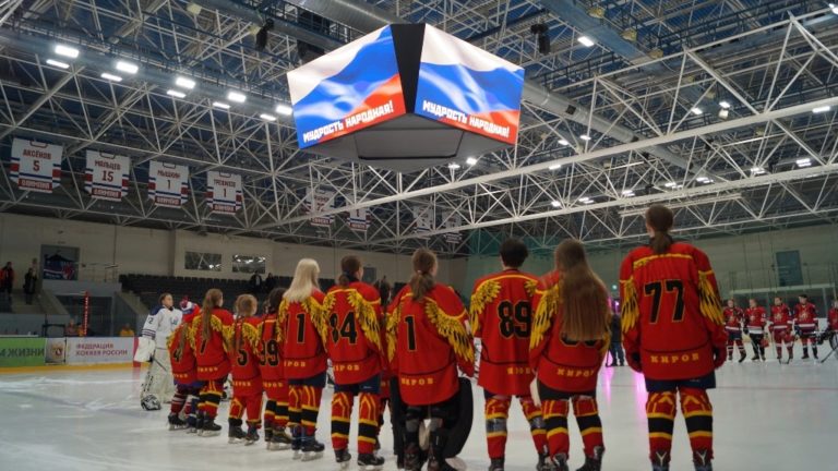 Стартовал новый сезон проекта по поддержке массового детского и юношеского хоккея «Золотая шайба»