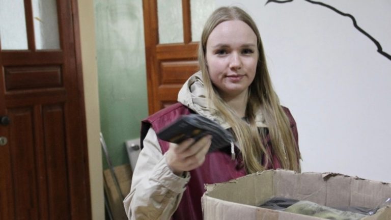 Волонтерский центр Вятского ГАТУ расширяет комплекс мер поддержки для военнослужащих, участников СВО, и членов их семей