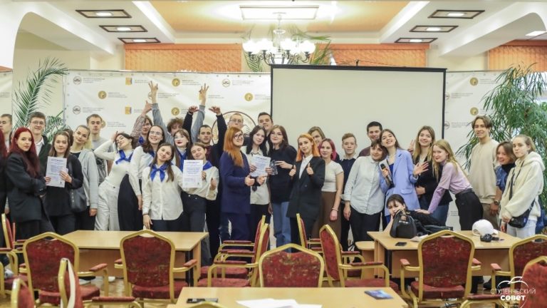 В Вятском ГАТУ прошел конкурс решения кейсов «Битва умов»