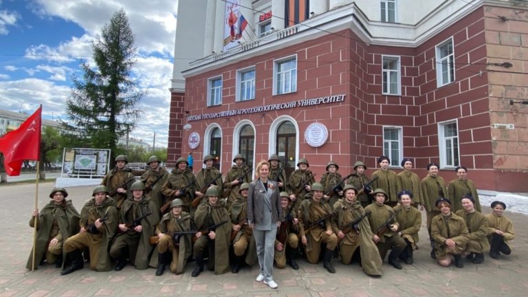 Под громогласное «Ура!» прошла акция «Марш Памяти»