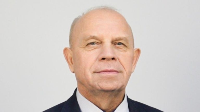 От всего коллектива университета поздравляем Копылова Сергея Николаевича с занесением его имени на городскую Доску Почета!