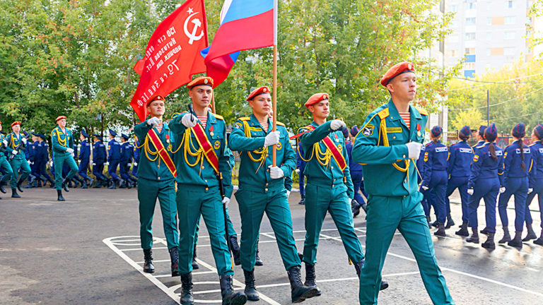 Дружным строем в новый учебный год
