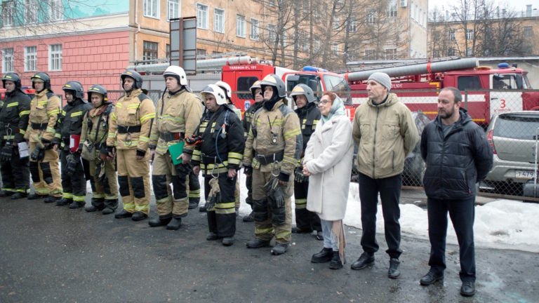 В общежитии Вятского ГАТУ прошли пожарно-тактические учения