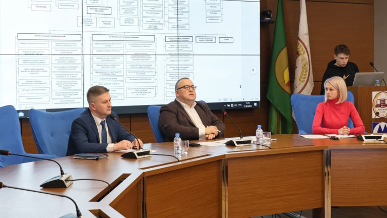 В Вятском ГАТУ состоялся очередной ученый совет