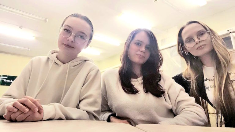 Команда Вятского ГАТУ приняла участие во Всероссийском онлайн-хакатоне студенческих команд проекта «Твой Ход»